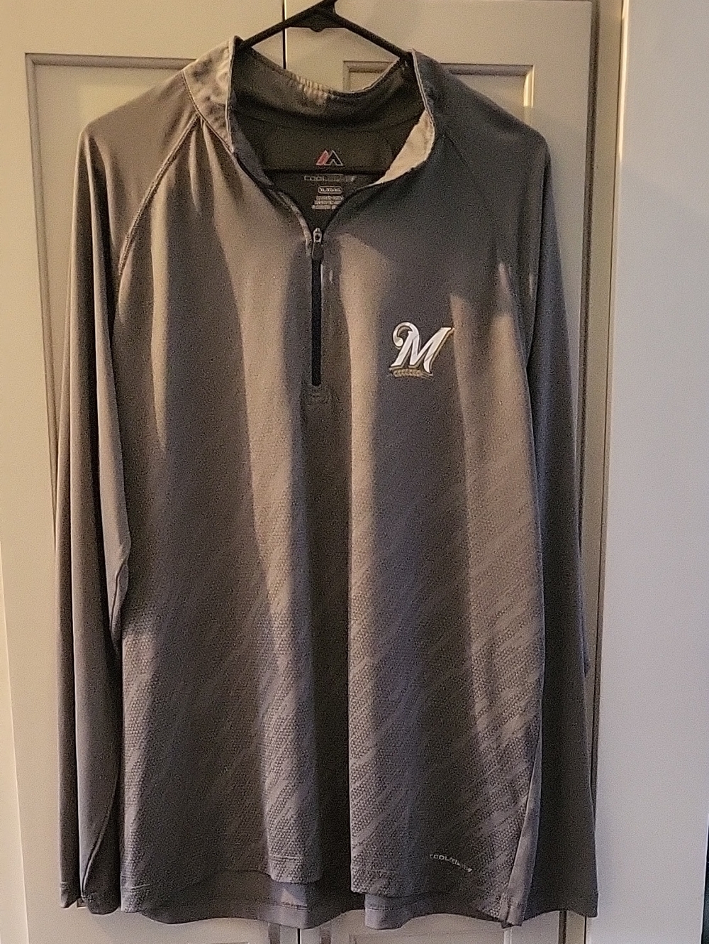 Majestic Grey Milwaukee Brewers 1/4 Zip Performance Pullover